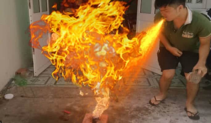 chiem bao thay lua tiet lo cho ban dieu gi sap xay ra?