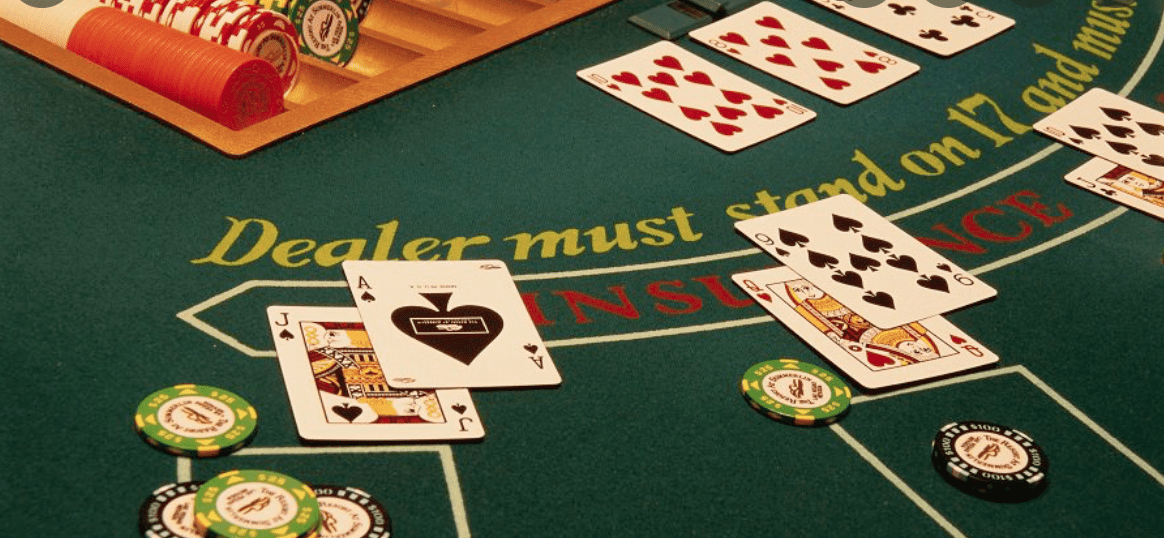 Bàn về vị thế chiến lược của game bài Blackjack Ban ve vi the chien luoc cua game bai Blackjack