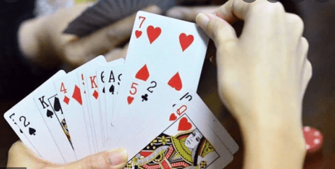 Tim hieu ve cac cach choi xuat hien trong tua game tien len mien Nam?