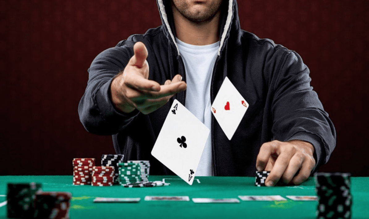  Hoc hoi cach doi mat voi nhung van de kho khan cua nguoi choi Poker thanh cong