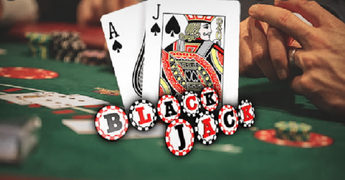  Blackjack - dong game bai ca cuoc tinh diem tuong doi duoc ua chuong