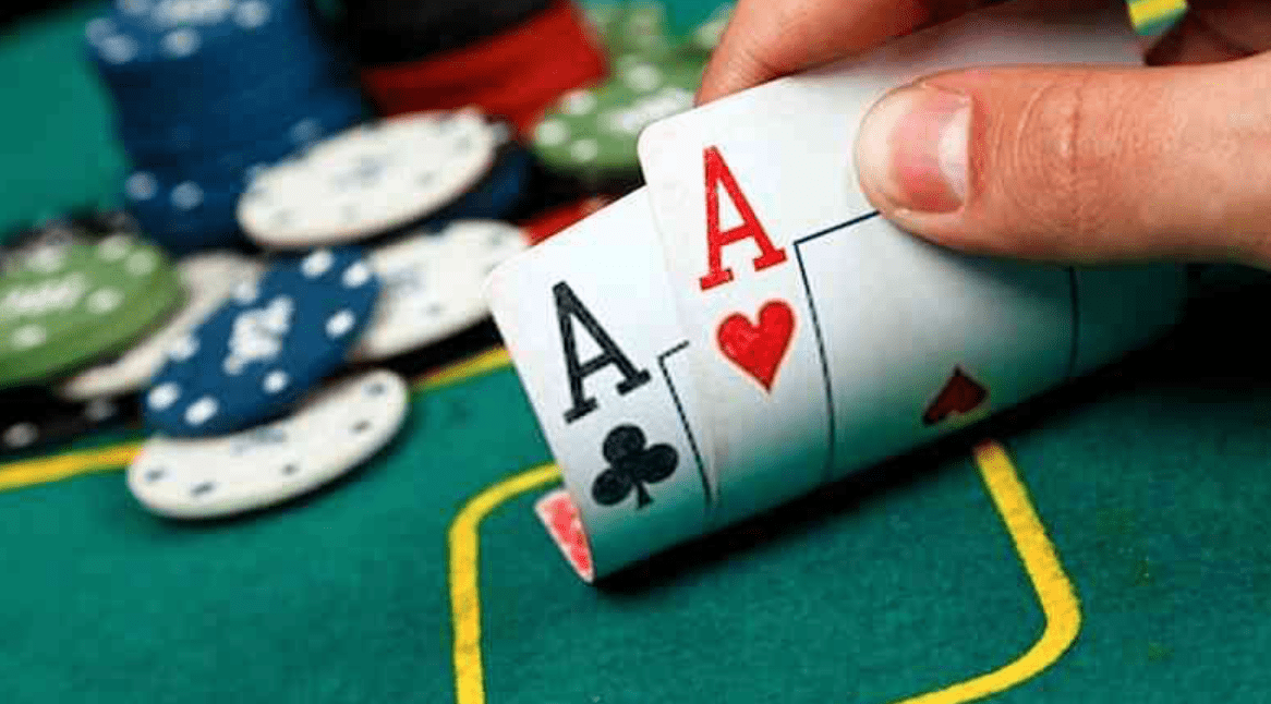 Cach choi Poker xi to va meo tam ly de an tien cua doi thu