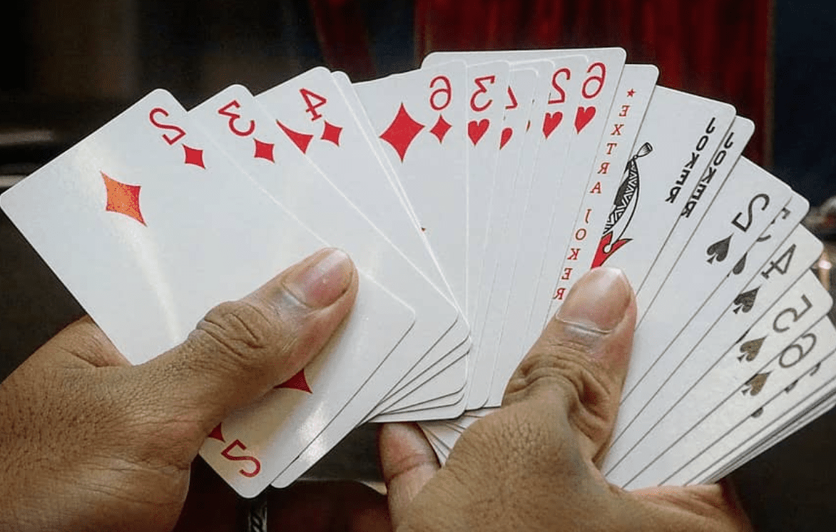  Game bai tien len va nhung dieu ma ban can biet khi muon than gia